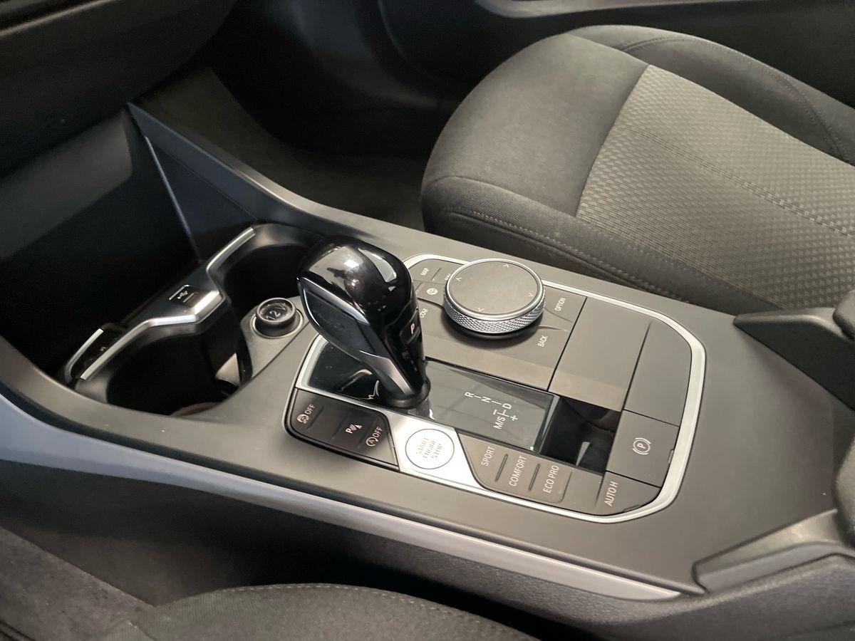 BMW Serie 1 F40 - 116i Business Advantage auto
