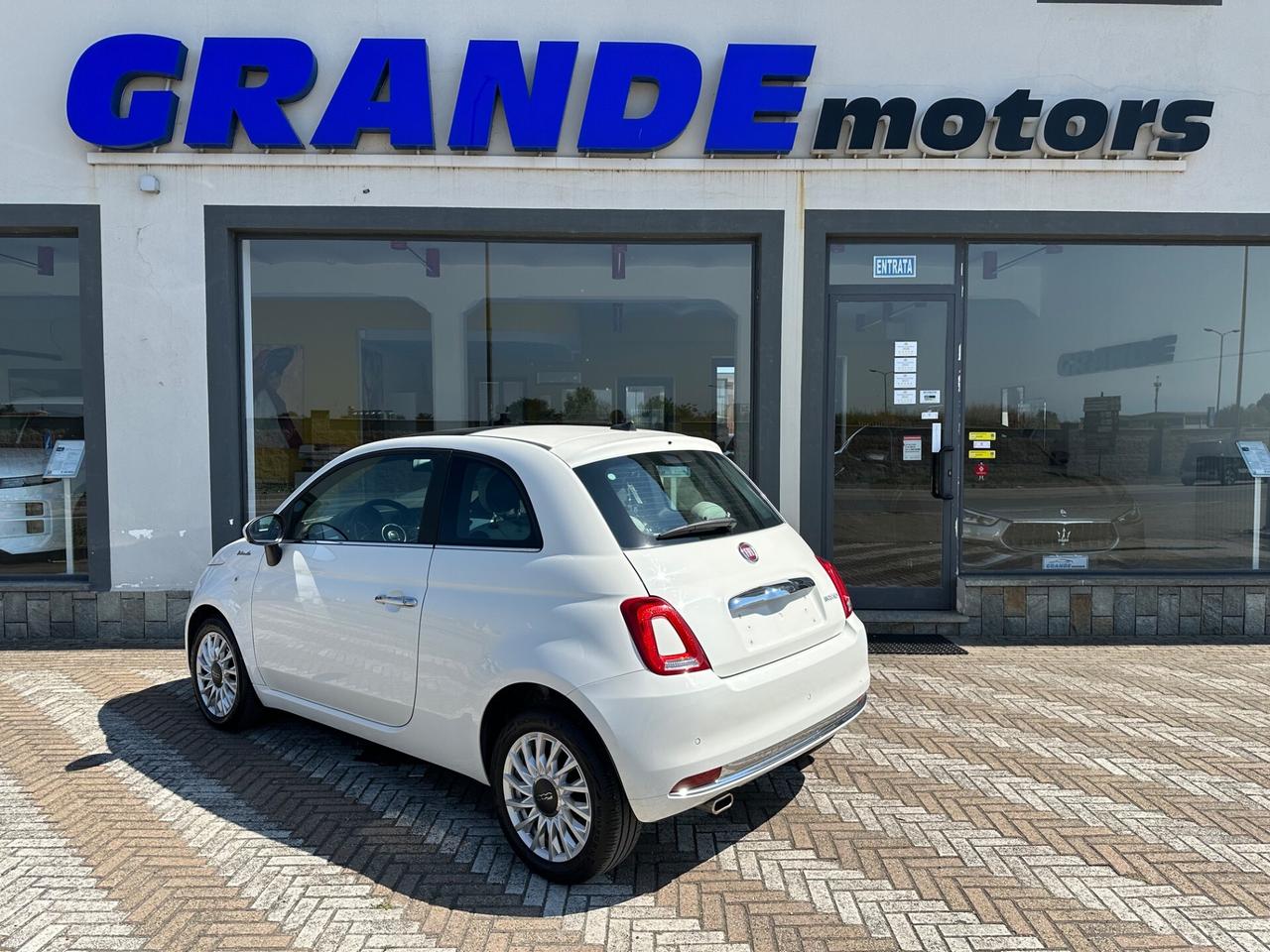 Fiat 500 1.0 hybrid Dolcevita 70cv INTERNI NERI * NO VINCOLI*