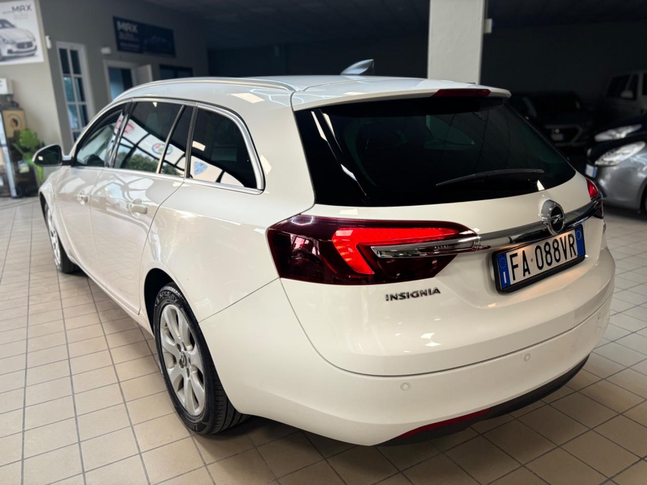 Opel Insignia 1.6 CDTI 136CV Sports Tourer aut. Cosmo