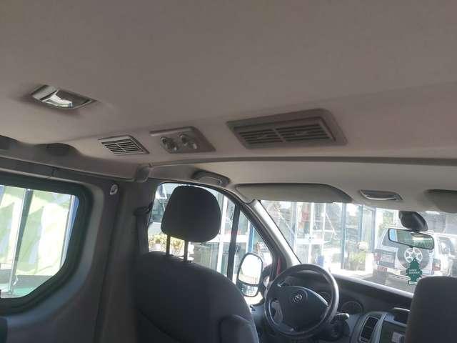 Opel Vivaro 8 posti automatico