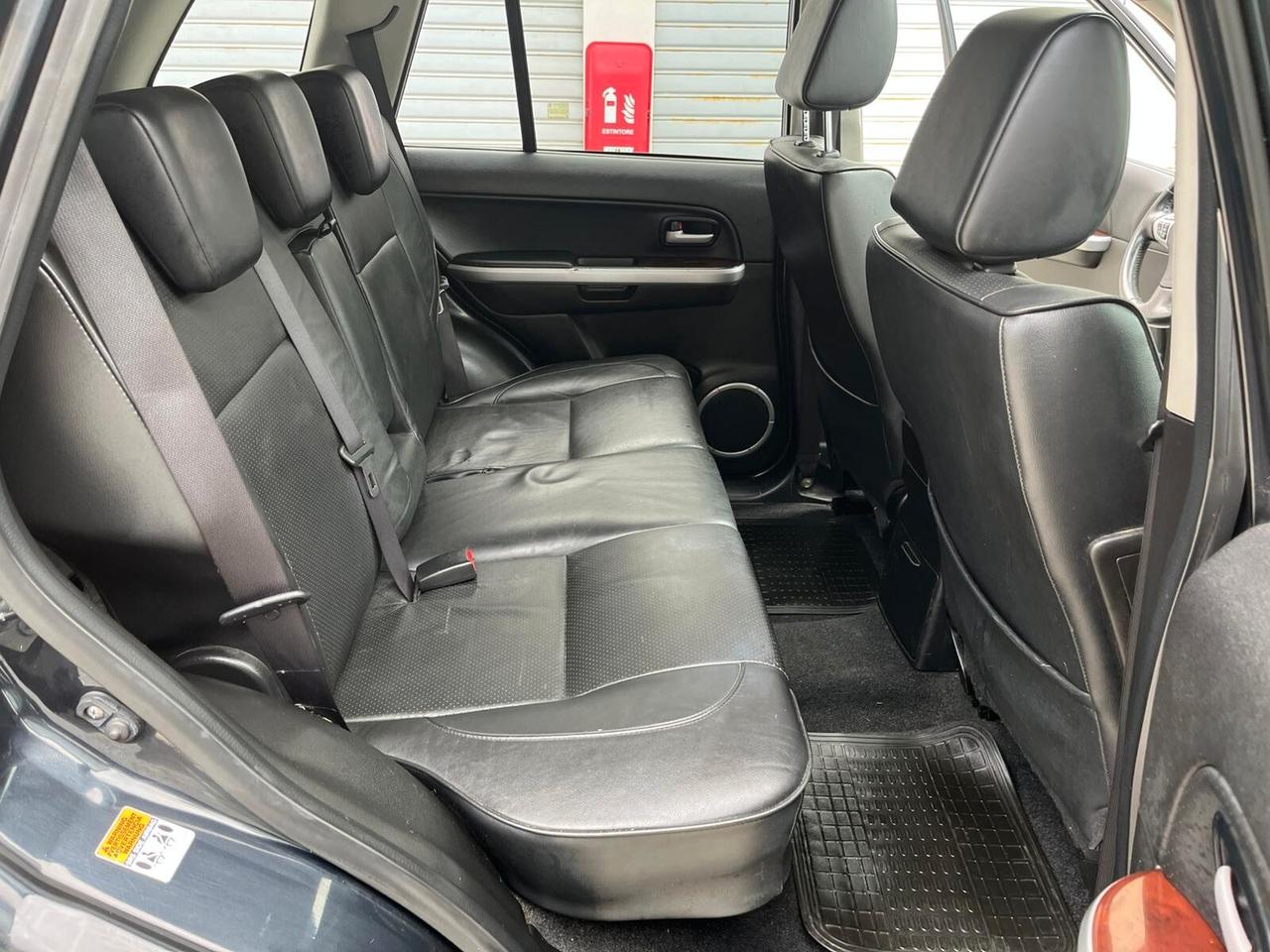 Suzuki Grand Vitara 1.9 DDiS 5 porte Executive Gancio Traino