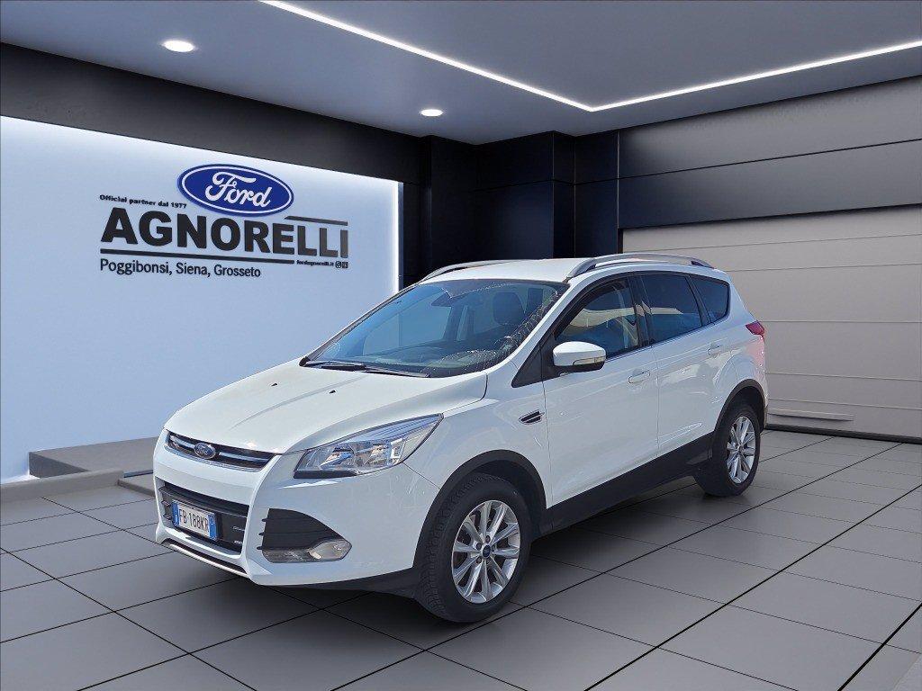 FORD Kuga 2.0 tdci Titanium 4wd s&s 150cv E6 del 2016