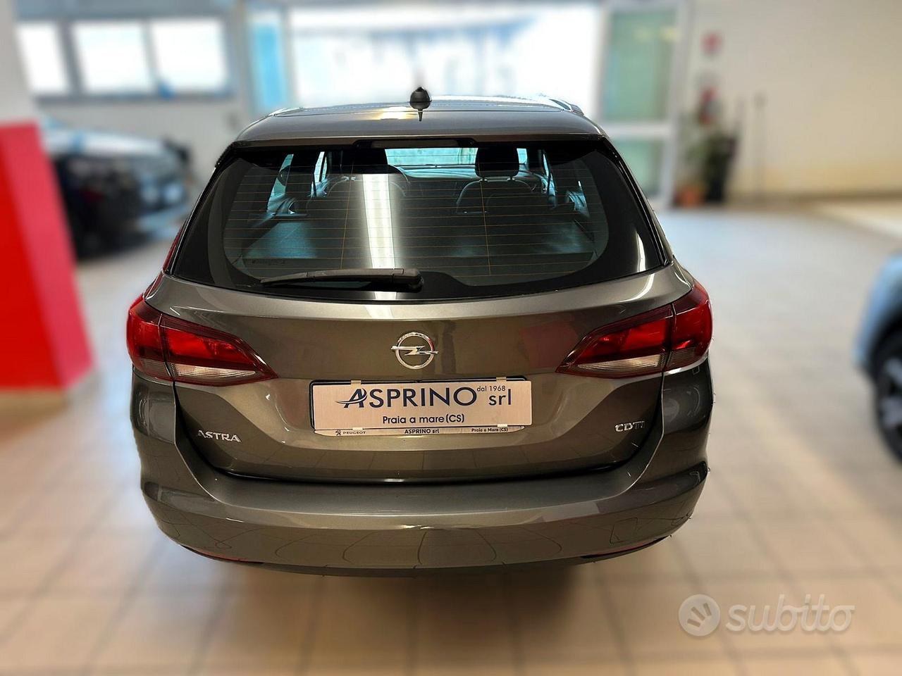 Opel Astra SW