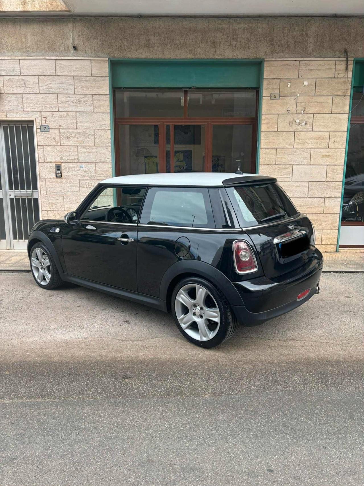 Mini 1.6 16V Cooper D