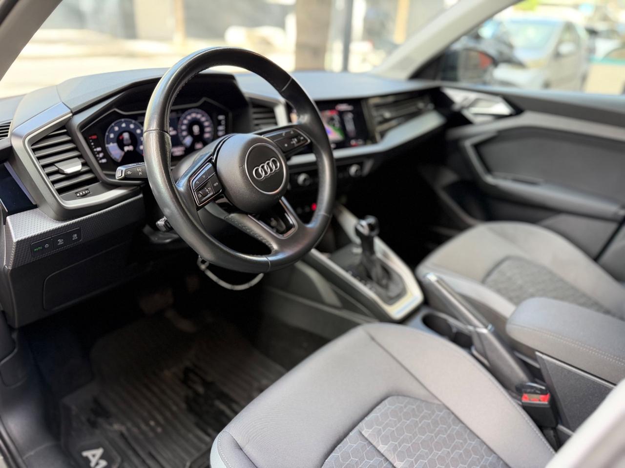 Audi A1 SPB 30 TFSI S tronic line edition