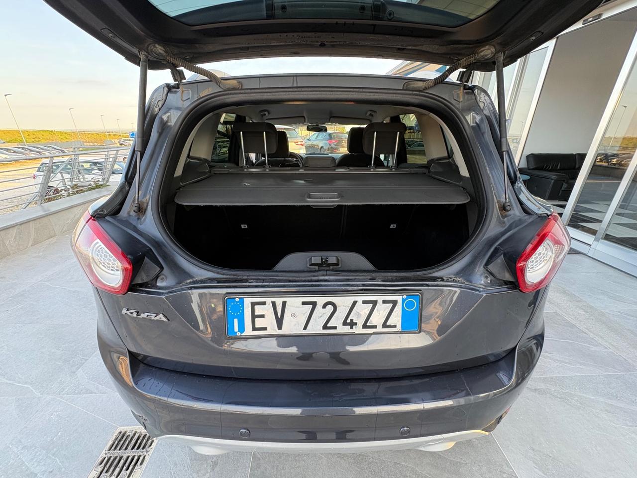 Ford Kuga Kuga+ 2.0 TDCi 140 CV 2WD DPF