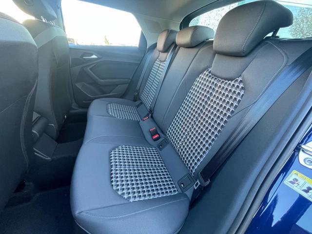 AUDI A1 allstreet 35 TFSI S tronic Identity Contrast