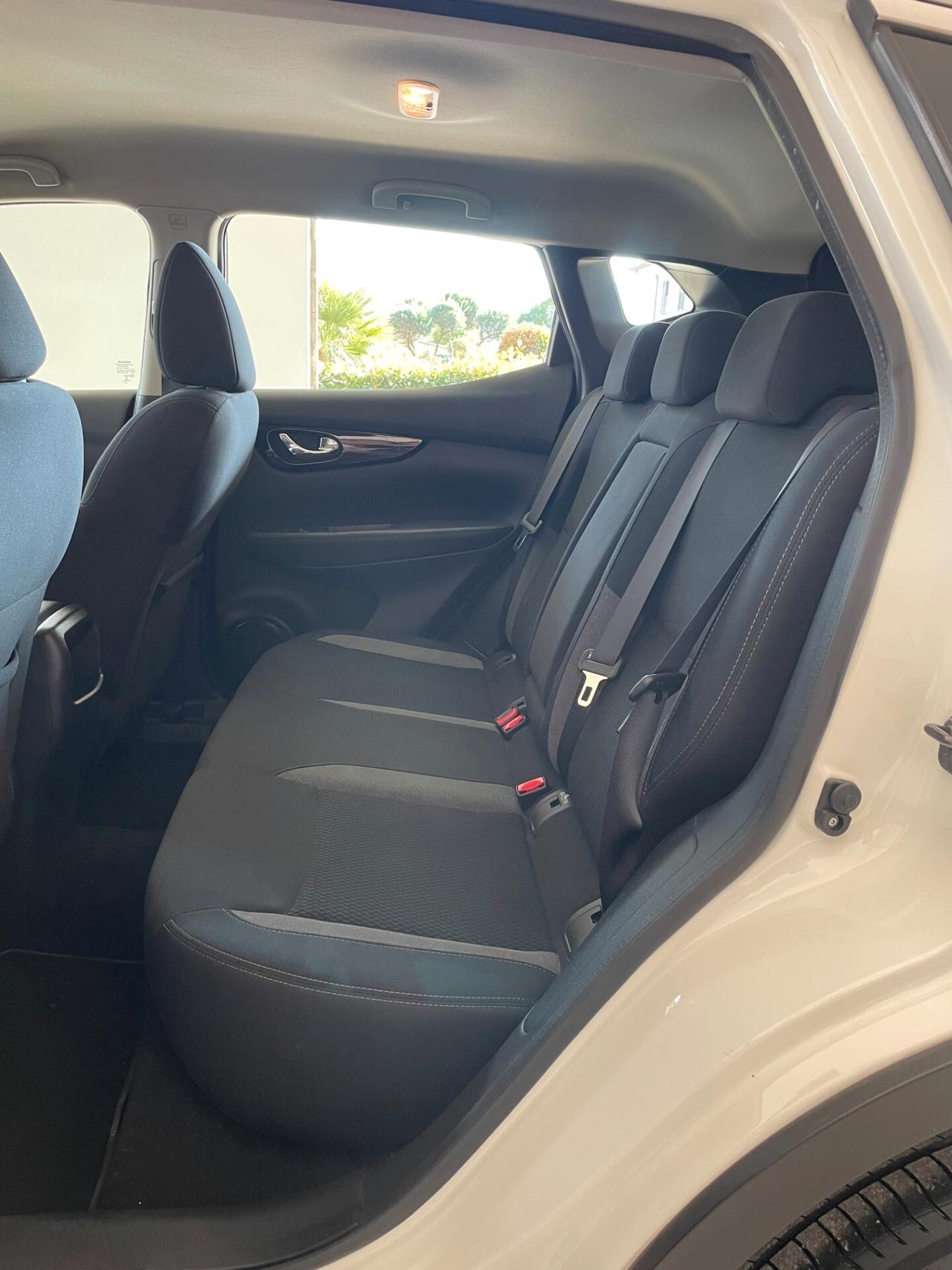 NISSAN Qashqai 1.5 dCi 115 CV BUSINESS