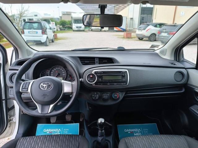 Toyota Yaris 1.4 d-4d Lounge 5p