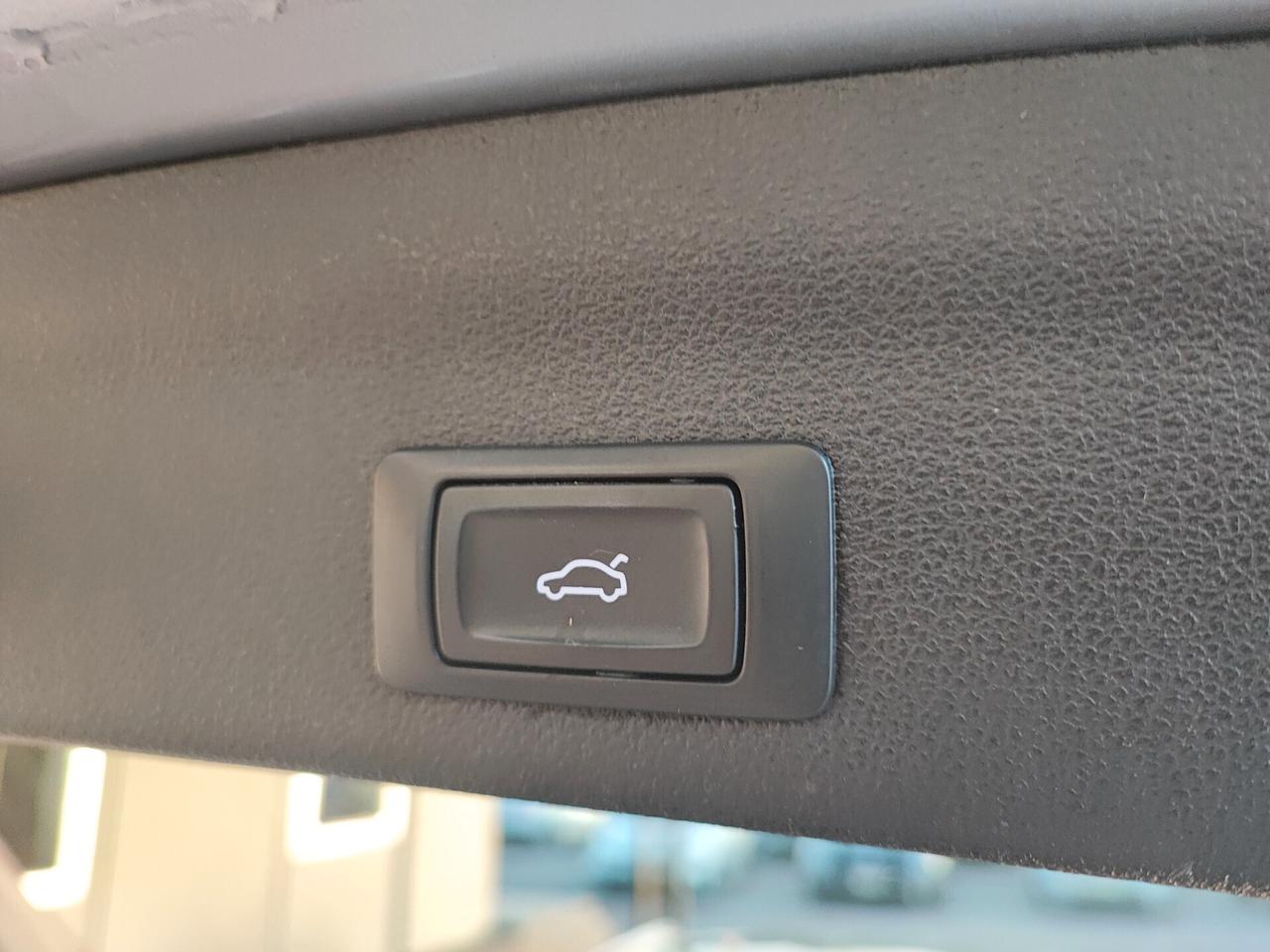 Audi A6 Avant 40 2.0 TDI S tronic Business Design