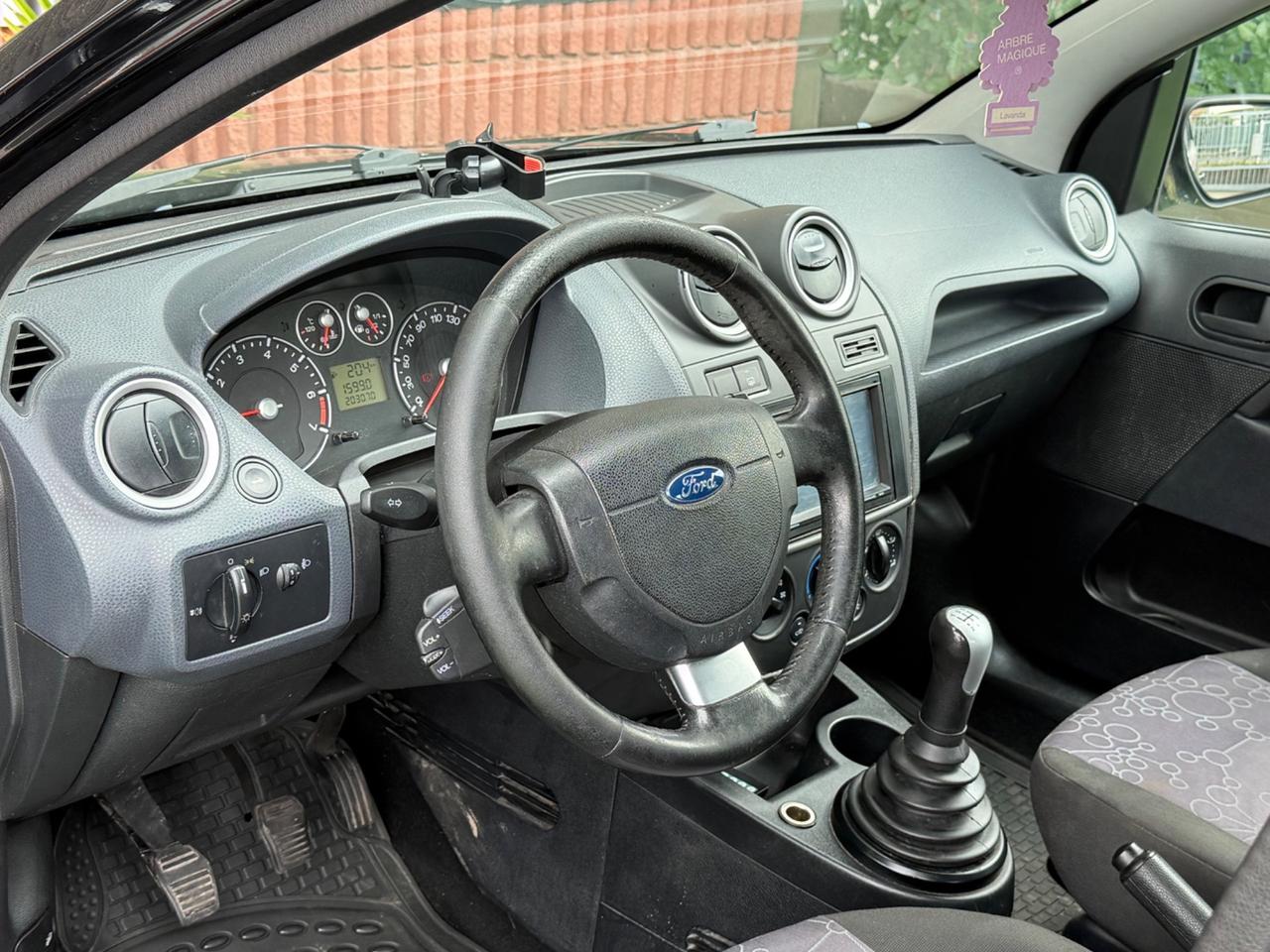 Ford Fiesta 1.2 16V 3p. Ghia