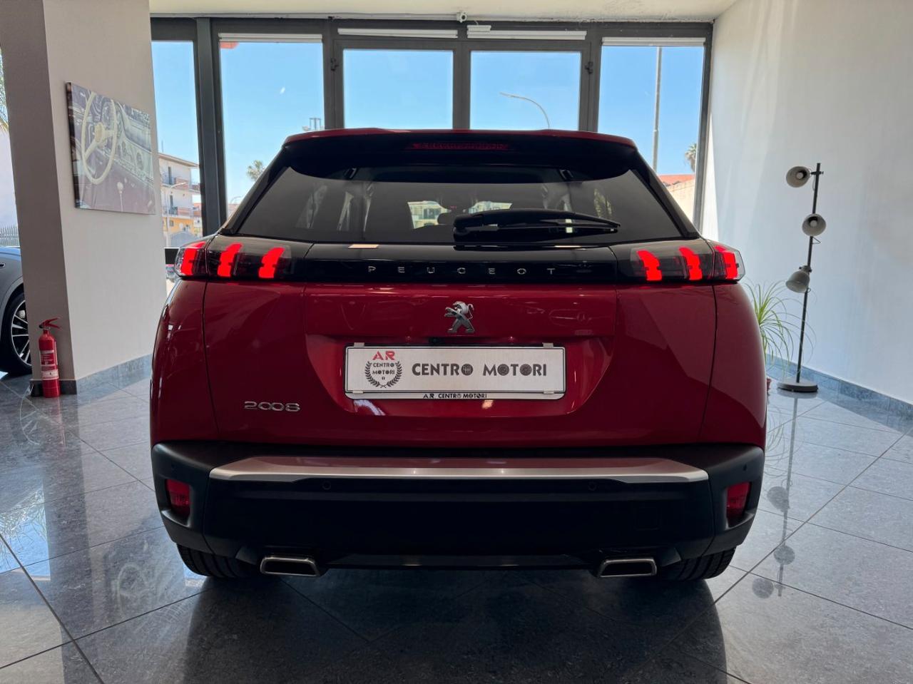 Peugeot 2008 1.2 GT Line 130cv Navi Carplay Uniprop