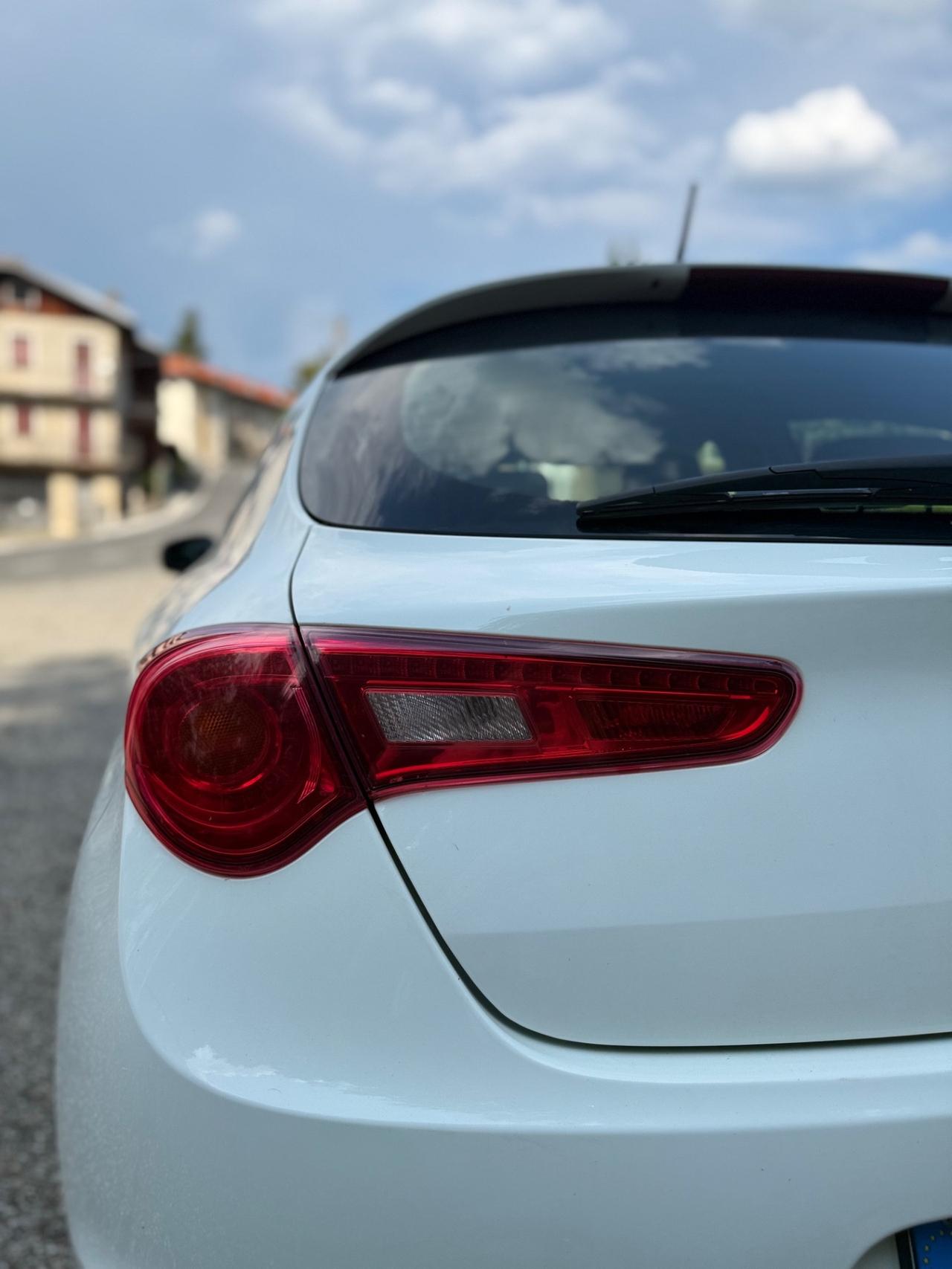 Alfa Romeo Giulietta 1.4 Turbo MultiAir Distinctive