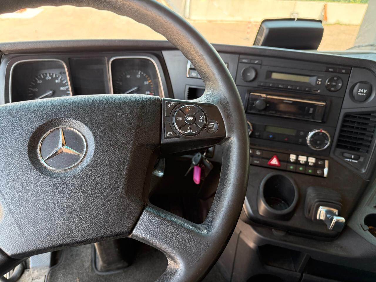 Mercedes Benz Actros 1845 ADR Retarder Euro6D Full-Spoiler