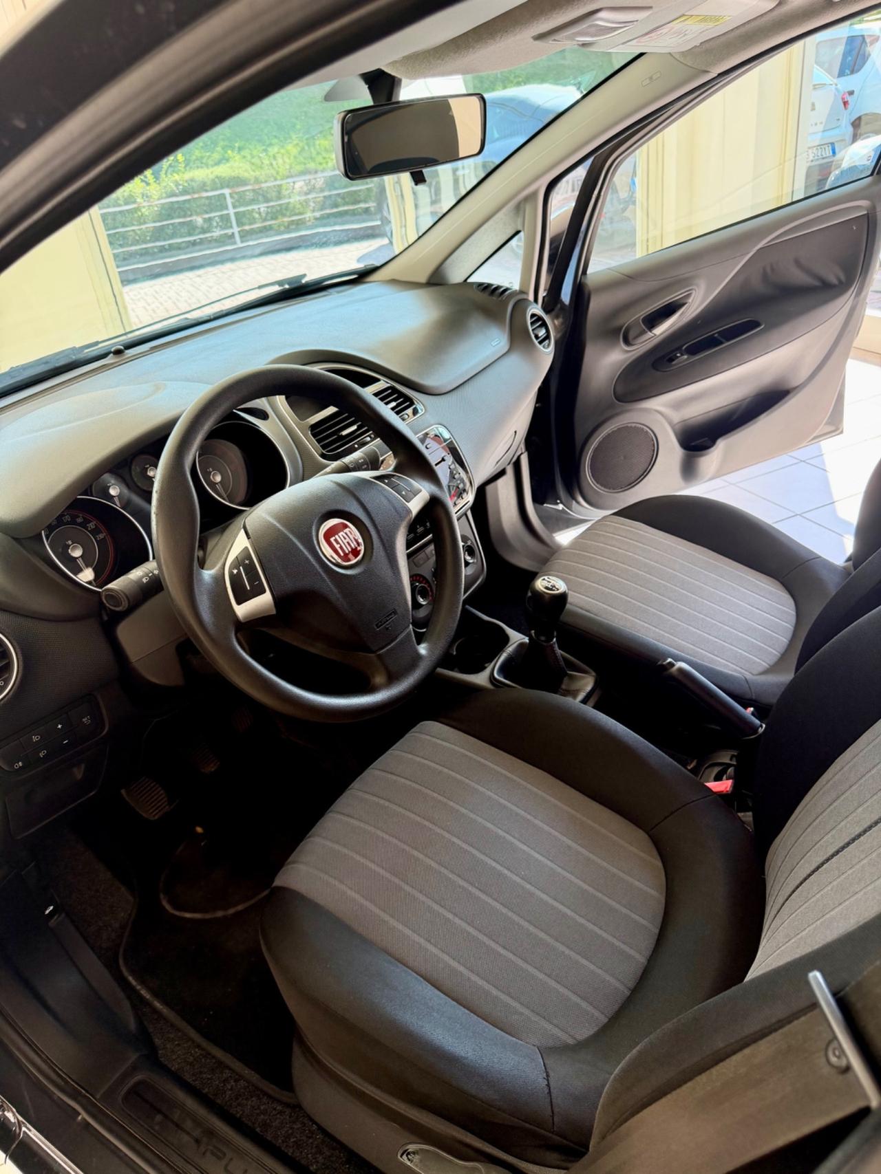 Fiat Punto 1.3 MJT II S&S 95 CV 5 porte Street