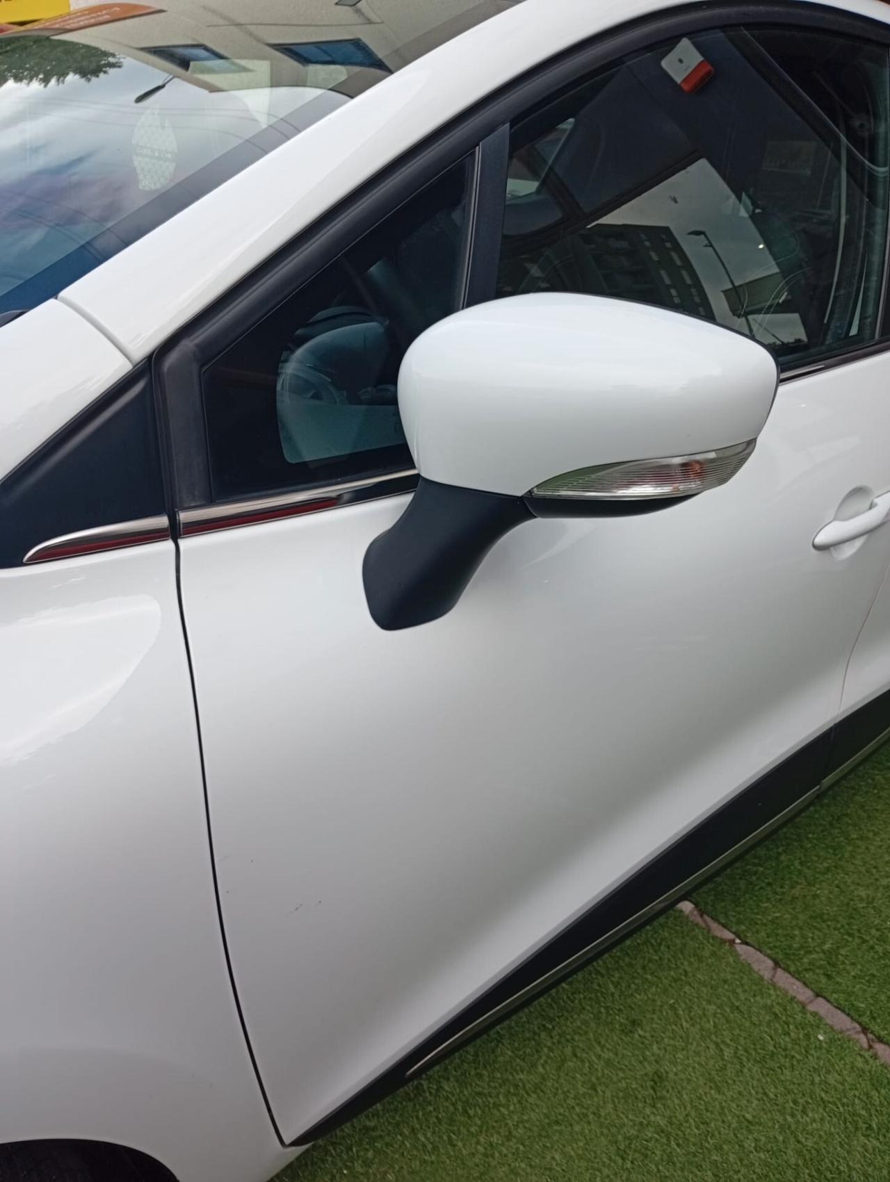 Renault Clio dCi 8V 75CV Start&Stop 5 porte Energy Life