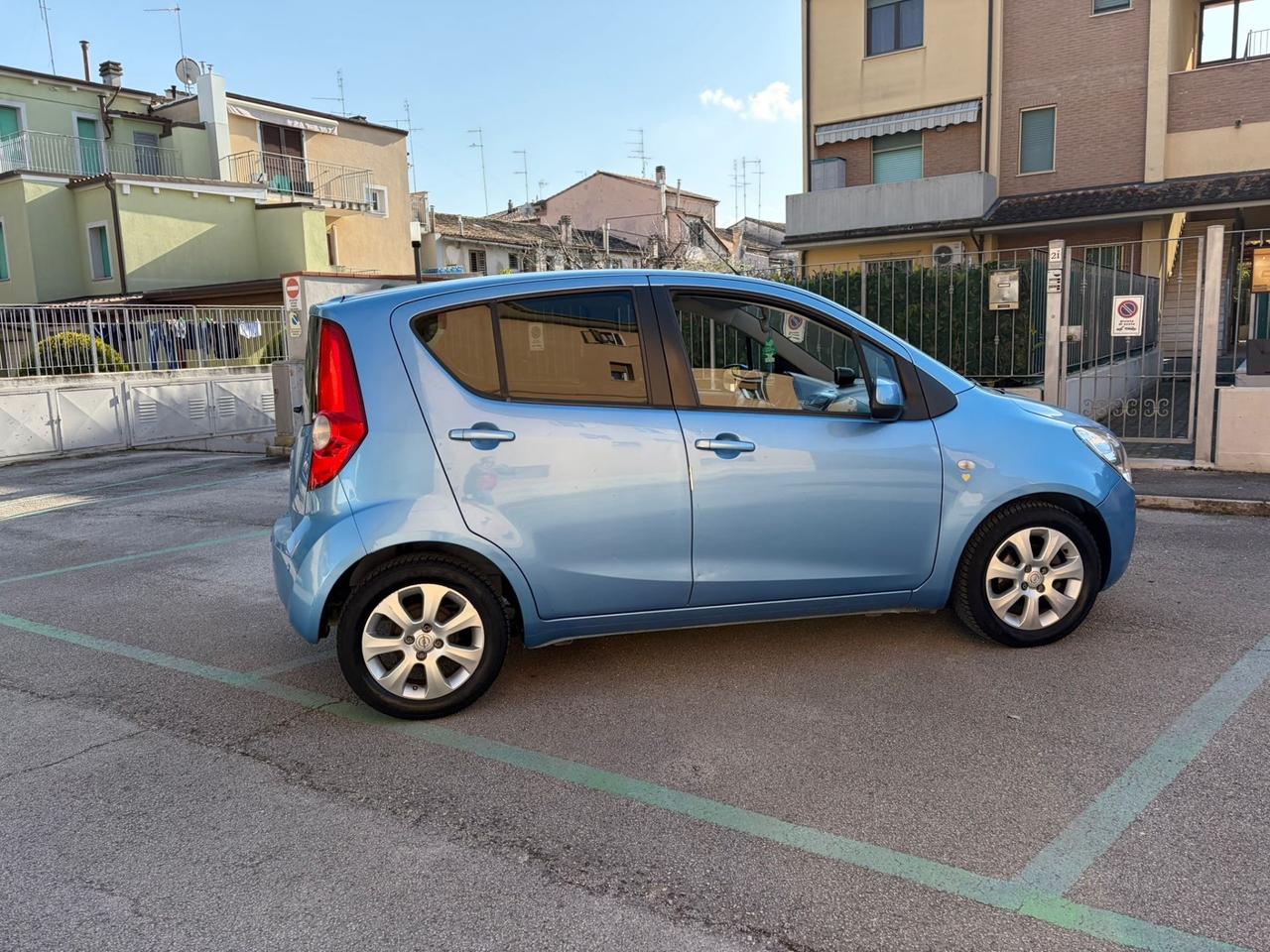 Opel Agila benzina neopatentati multispazio