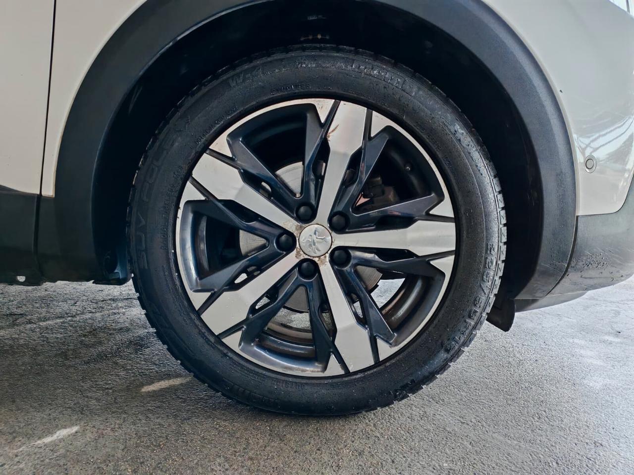 Peugeot 3008 Bluehdi 120 S&S Eat6 Allure
