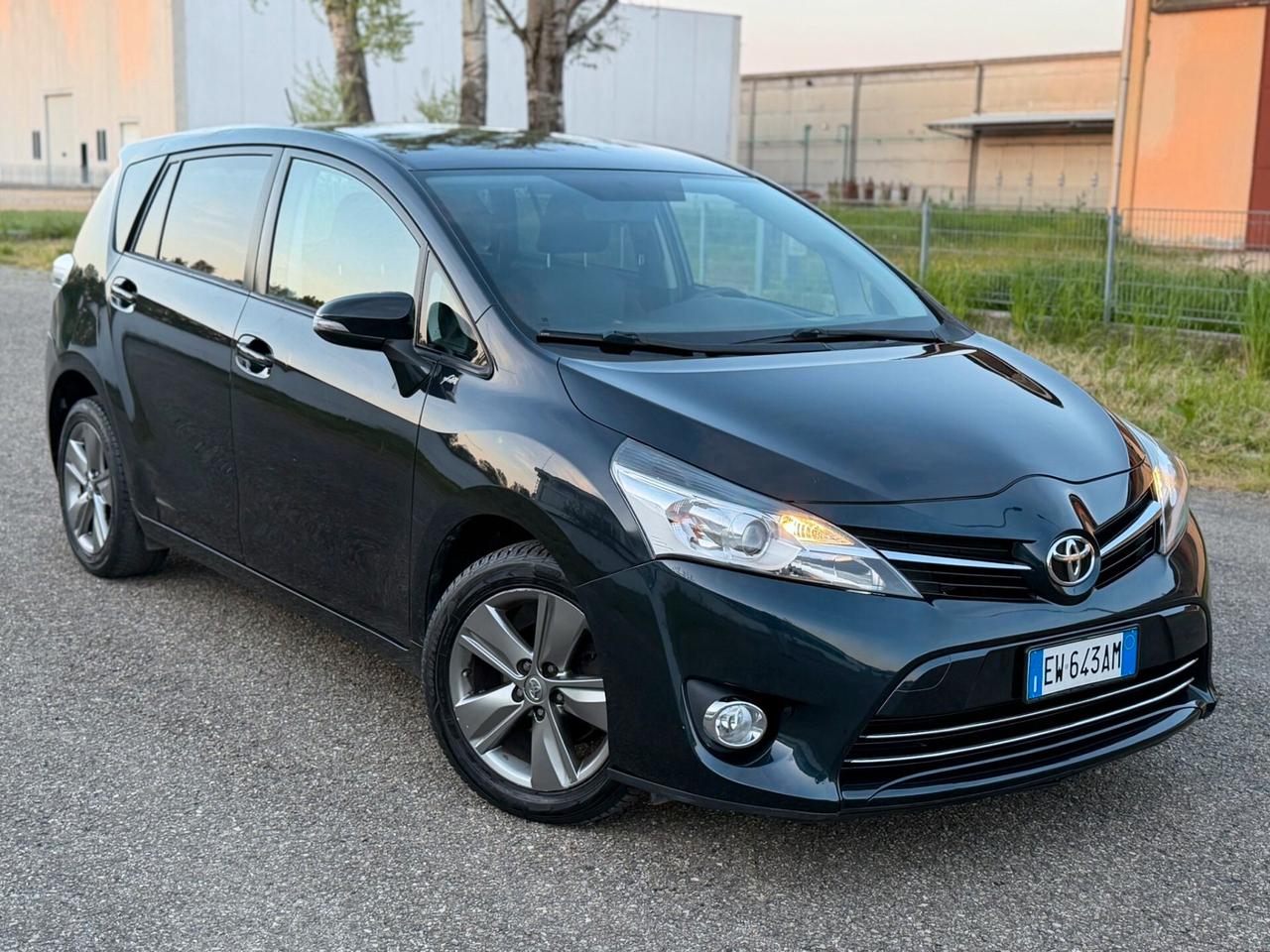 Toyota Verso 2.0 Luxury 7 posti EURO5B