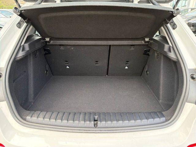 BMW 116 d 5p. Business Advantage