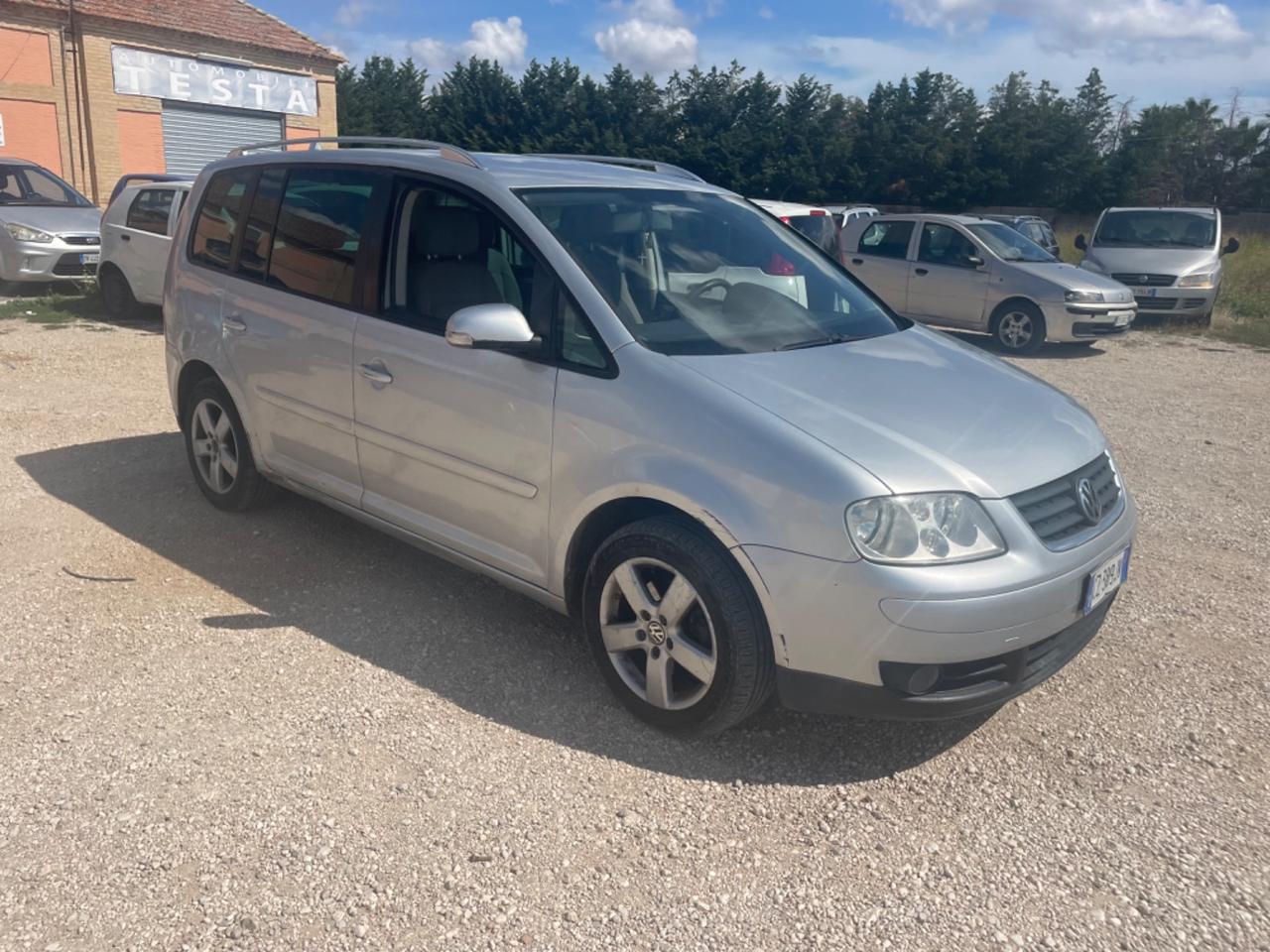 Volkswagen Touran 2.0 16V TDI Highline