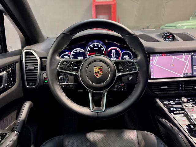 PORSCHE Cayenne Coupé 3.0 V6