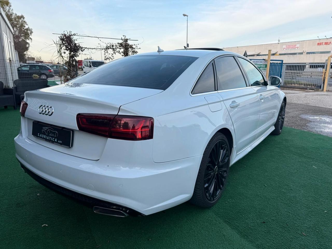 Audi A6 3.0 TDI 272 CV quattro S tronic Business Plus