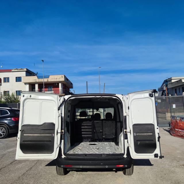 FIAT DOBLO 1.6 M-JET 105CV FURGONE 3 POSTI - 2021