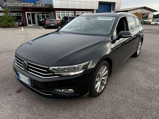 VOLKSWAGEN Passat Variant Passat VIII 2019 2.0 tdi Busines 150cv dsg GD715DX