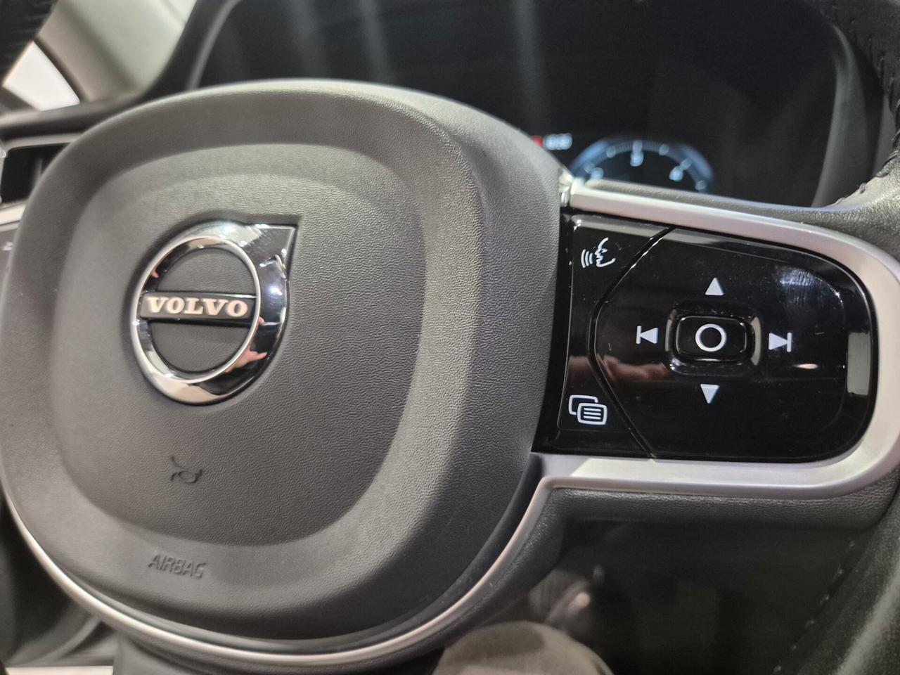 Volvo V60 Cross Country D4 AWD Geartronic Pro