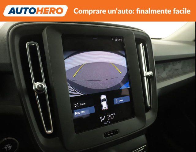 VOLVO XC40 T2 Momentum Core