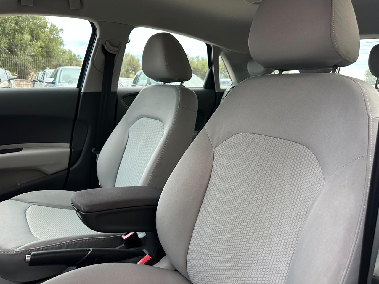 Audi A1 1.6 TDI S tronic 2014 Garantita
