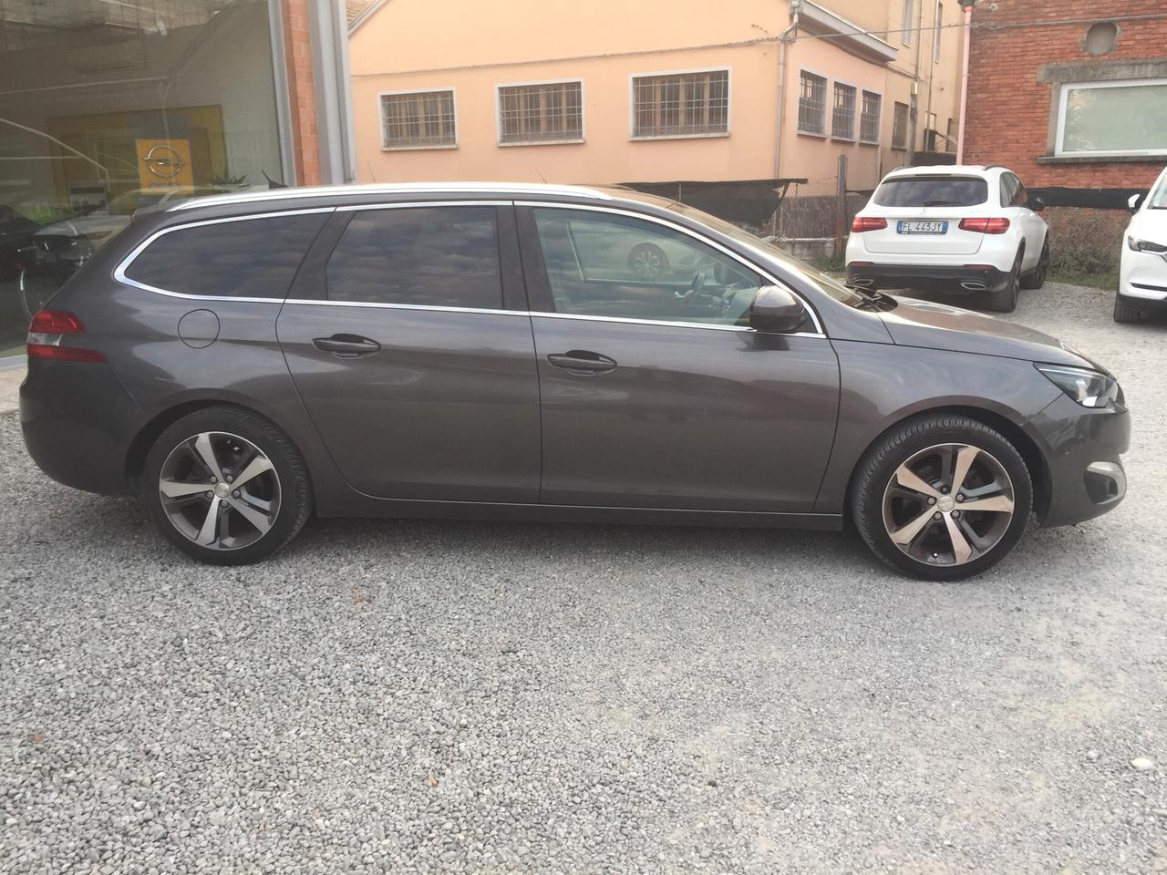 Peugeot 308 PureTech Turbo 130 S&S SW Active