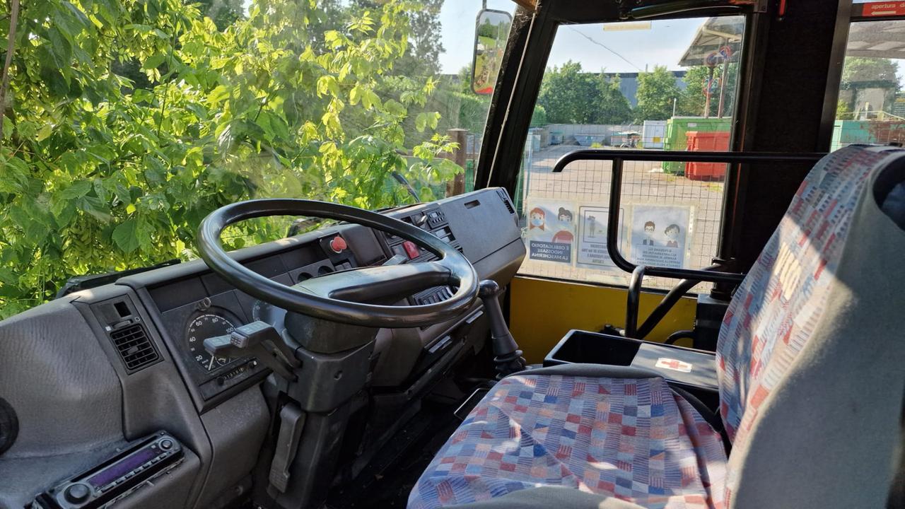 Iveco IVECO 100 E18 4.8 SOLO OPERATORI SETTORE