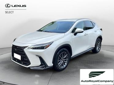 Lexus NX Plug-in Premium 4WD MY22