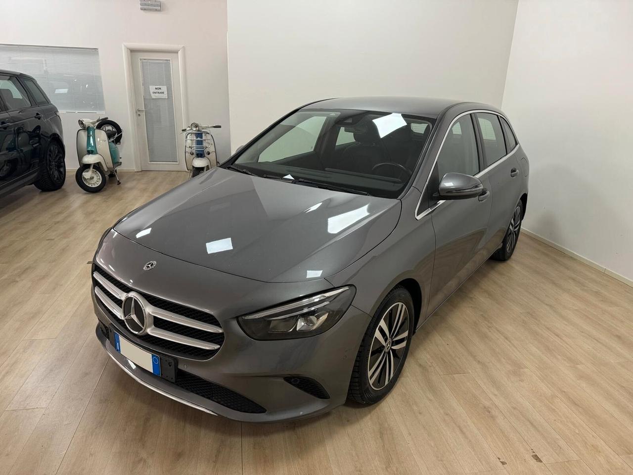 Mercedes-benz B 200 d Automatic Premium Plus MANUALE