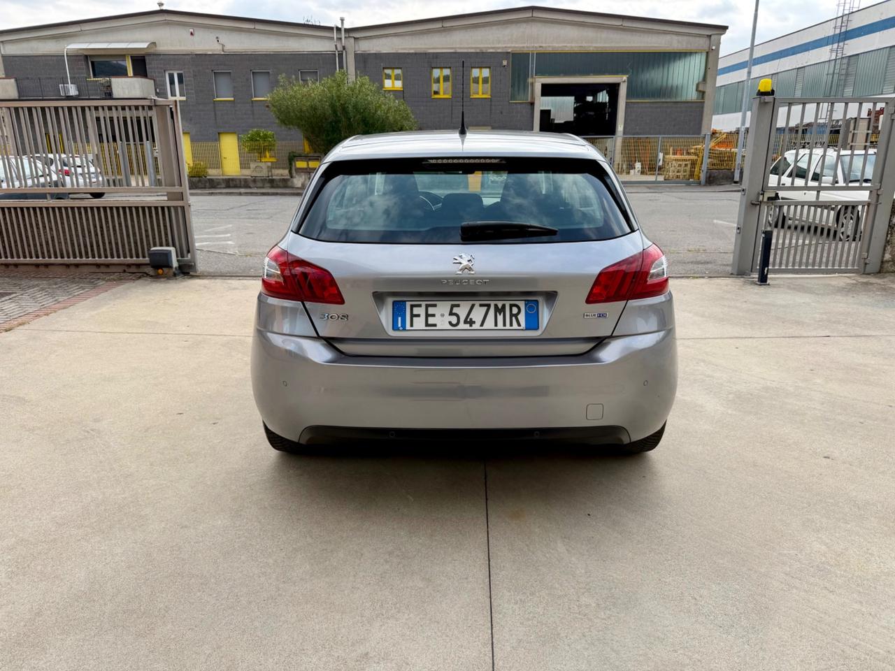Peugeot 308 BlueHDi 120 S&S EAT6 Active