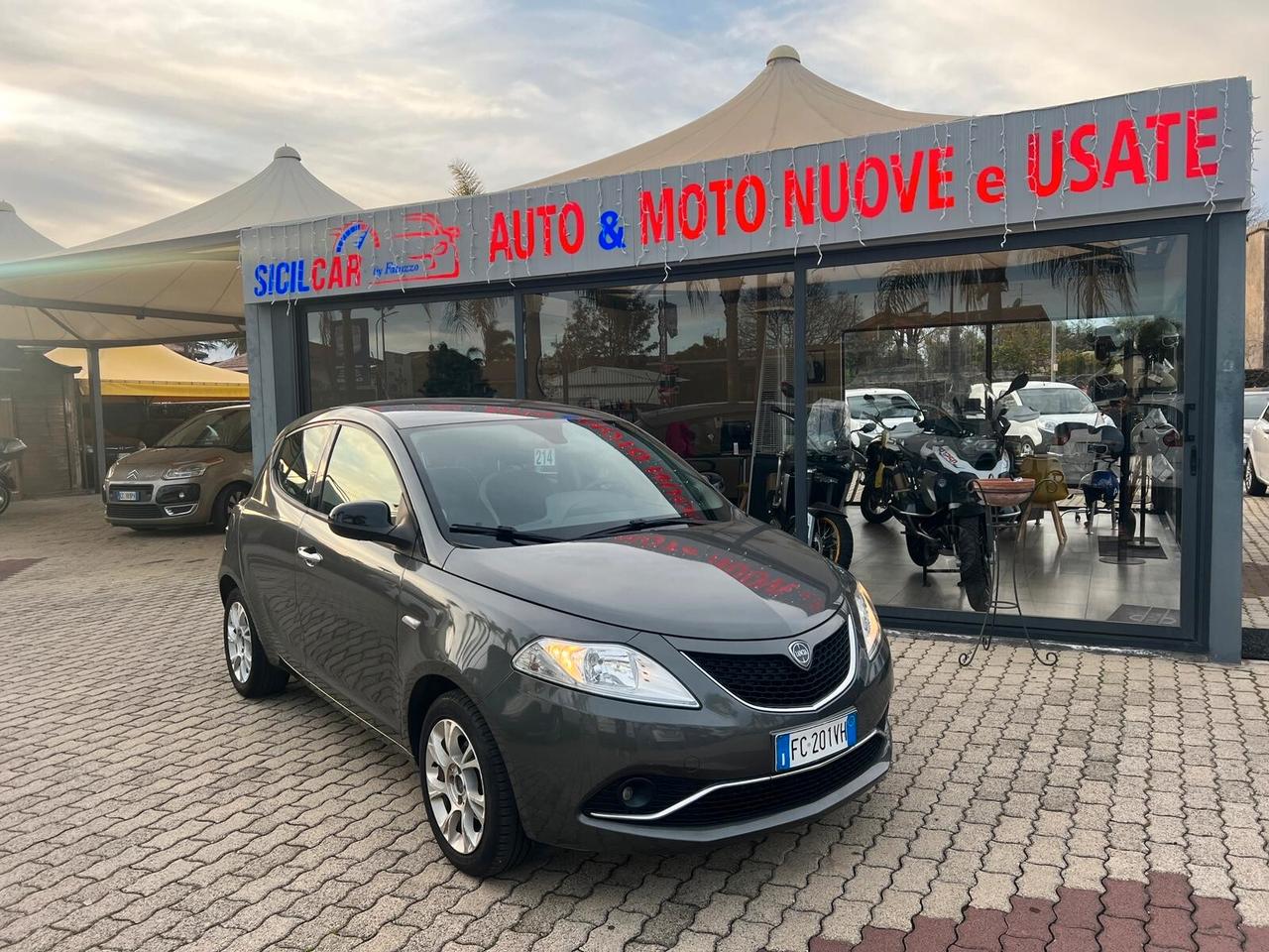 Lancia Ypsilon 1.3 MJT 16V 95 CV 5 porte S&S Platinum