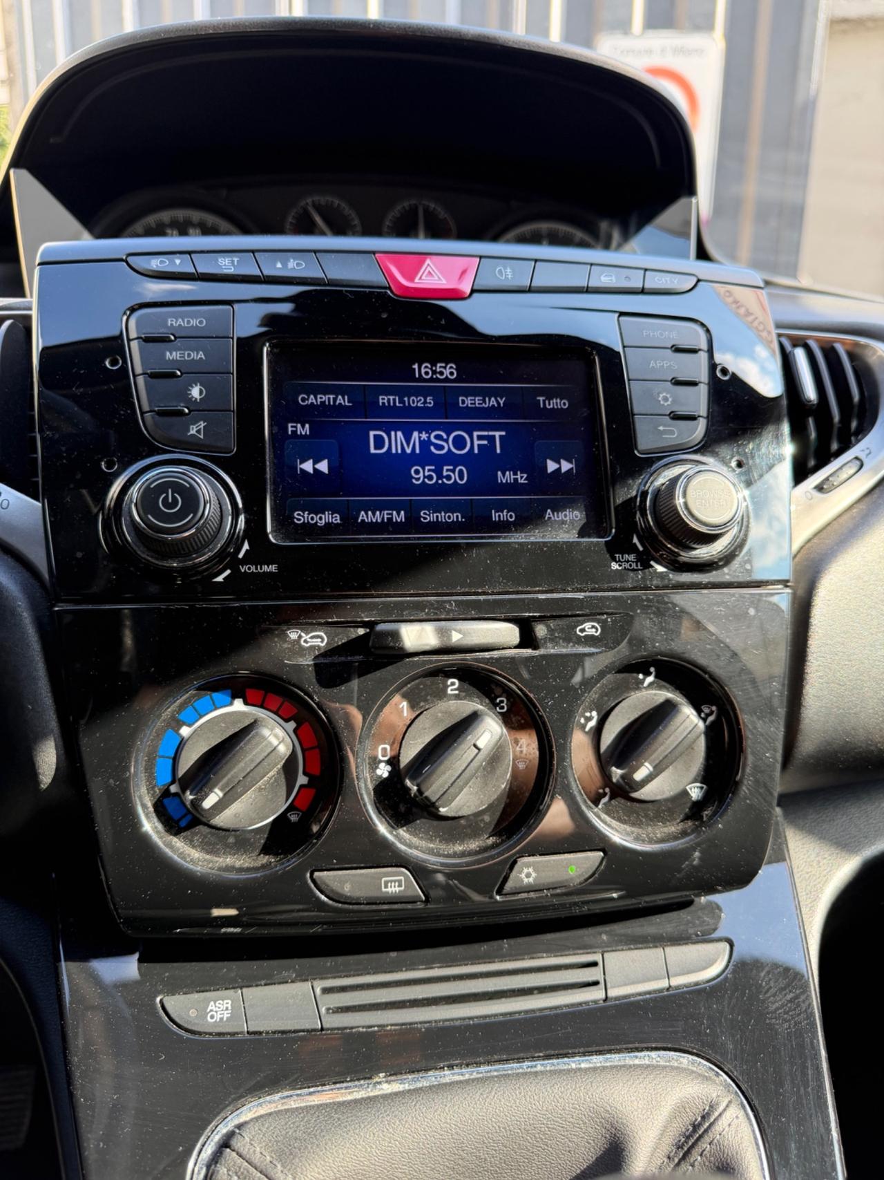 Lancia Ypsilon 1.2 Neopatentati Euro 6