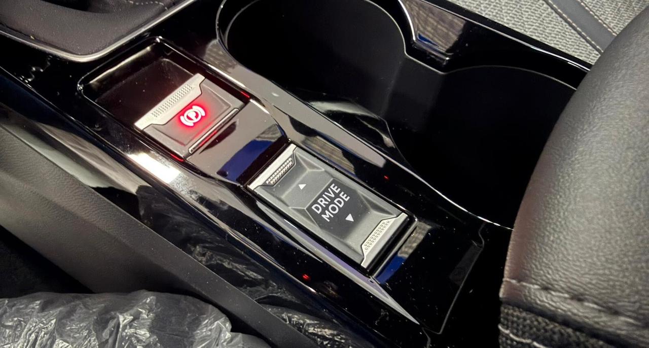 Peugeot 2008 Allure 1.2 100CV