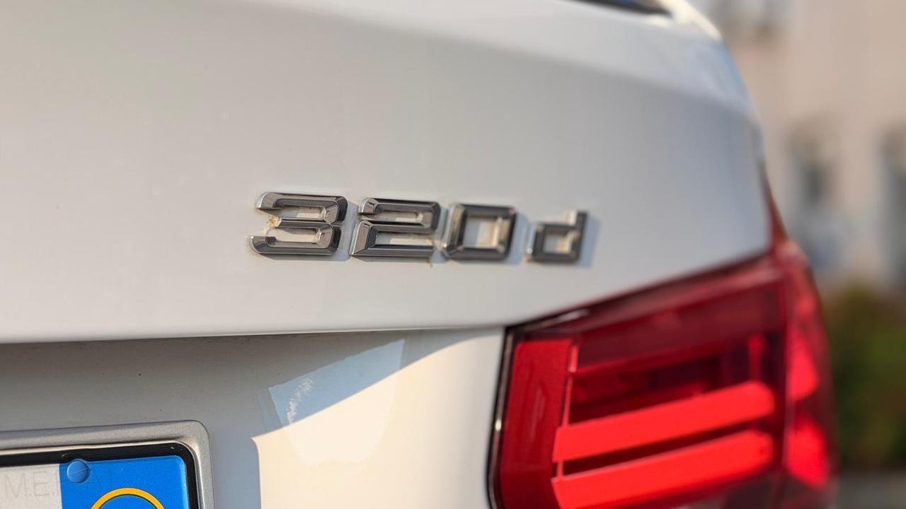 Bmw 320 320d xDrive Touring Sport