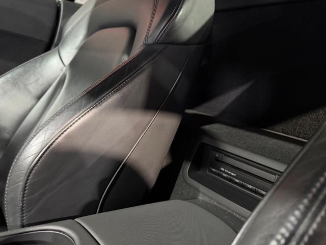 AUDI R8 4.2 V8 FSI QUATTRO R TRONIC