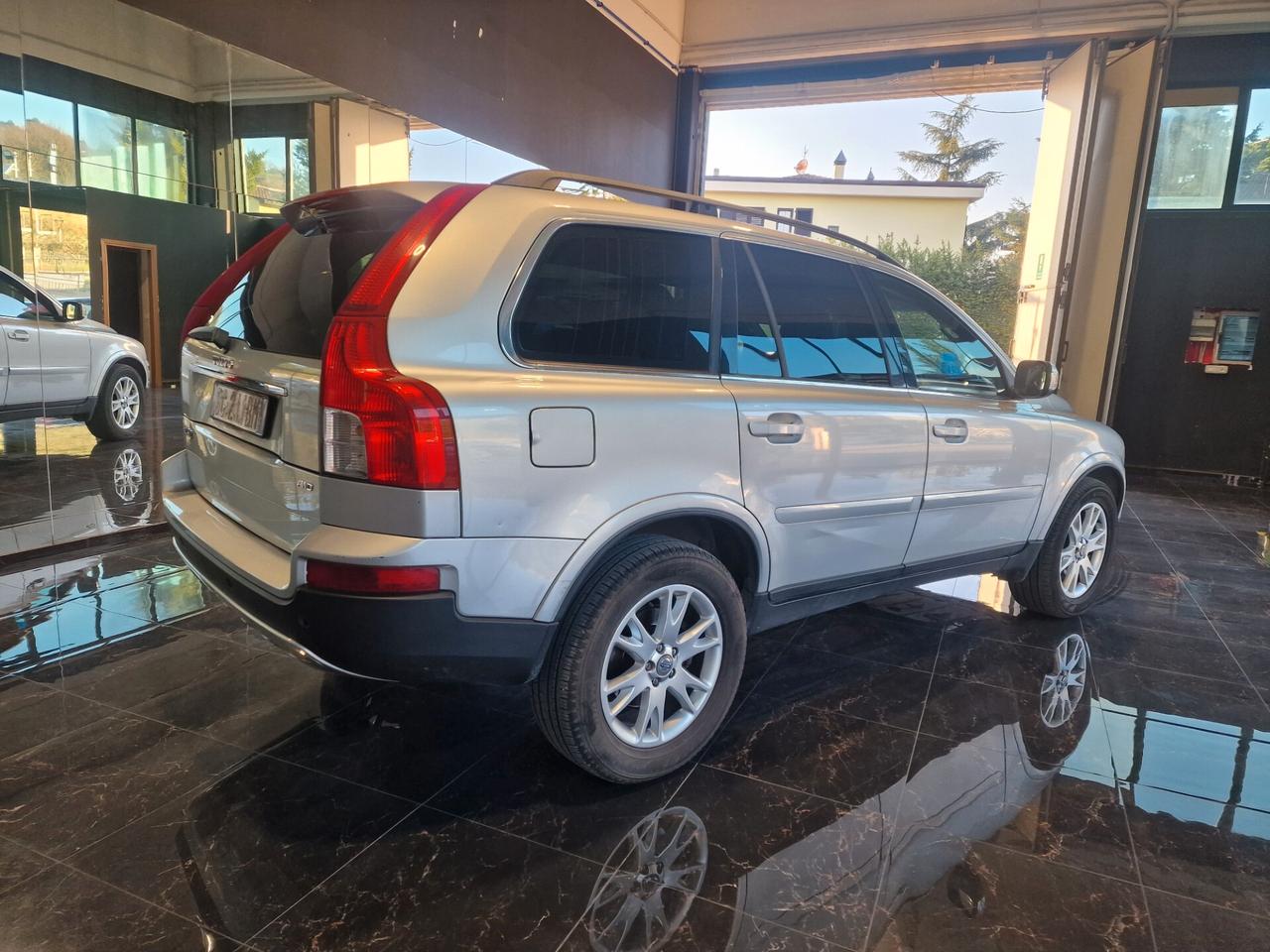 Volvo XC 90 XC90 2.4 D5 185 CV aut. AWD Executive