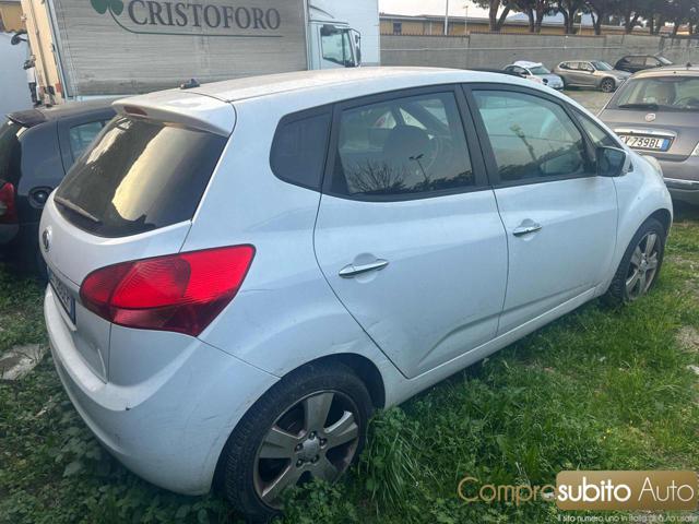 KIA Venga 1.6 CVVT TX ( motore da riguardare)
