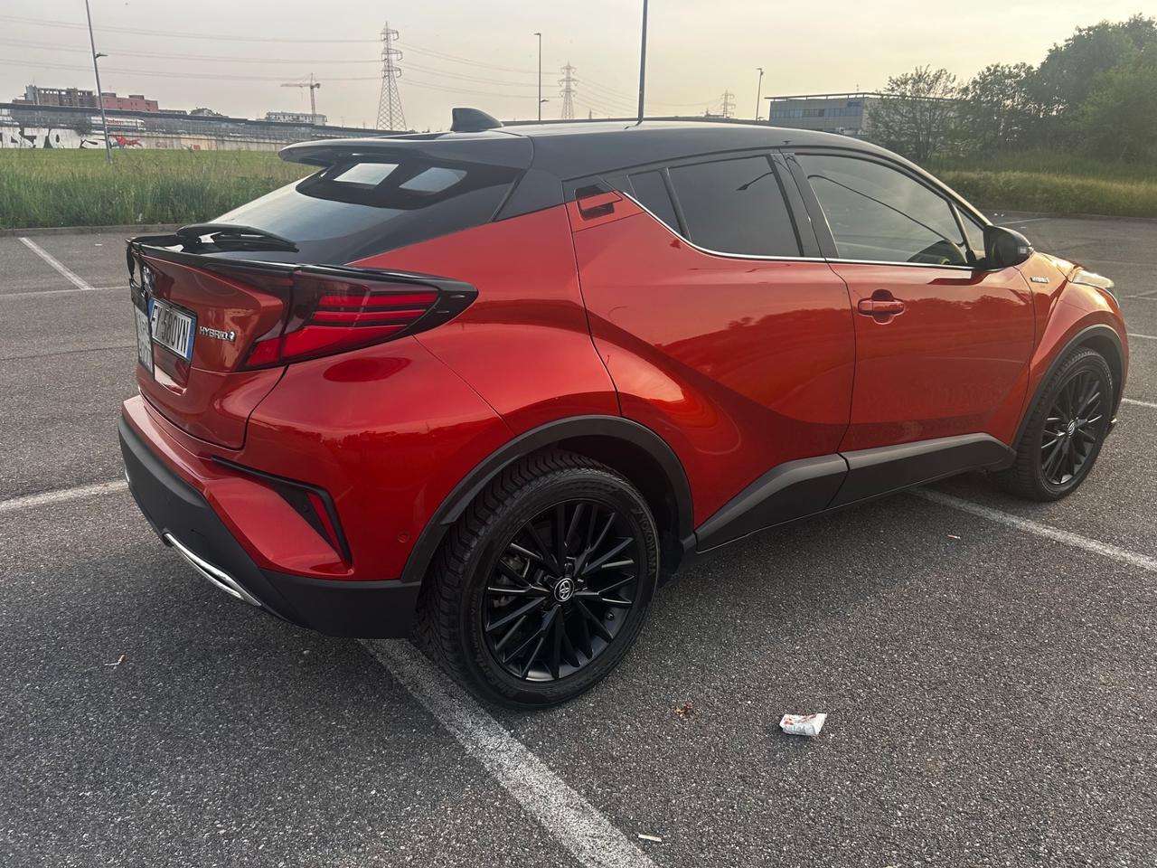 Toyota C-HR 2.0 Hybrid E-CVT Style