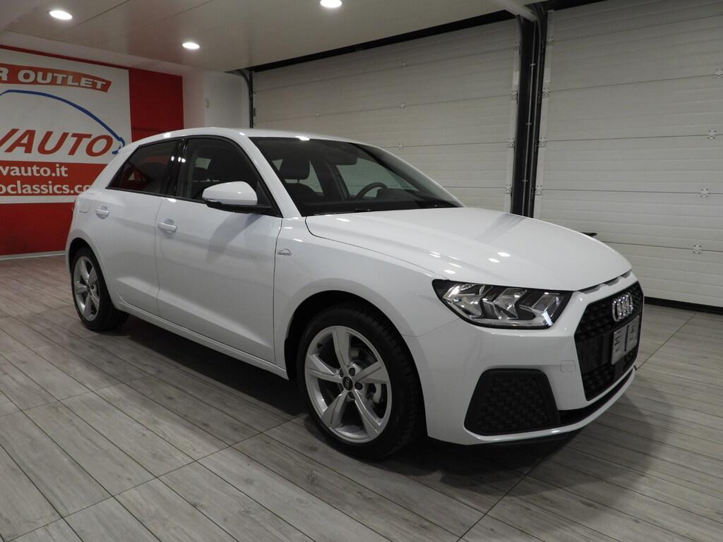 Audi A1 30 1.0 TFSI Business S tronic