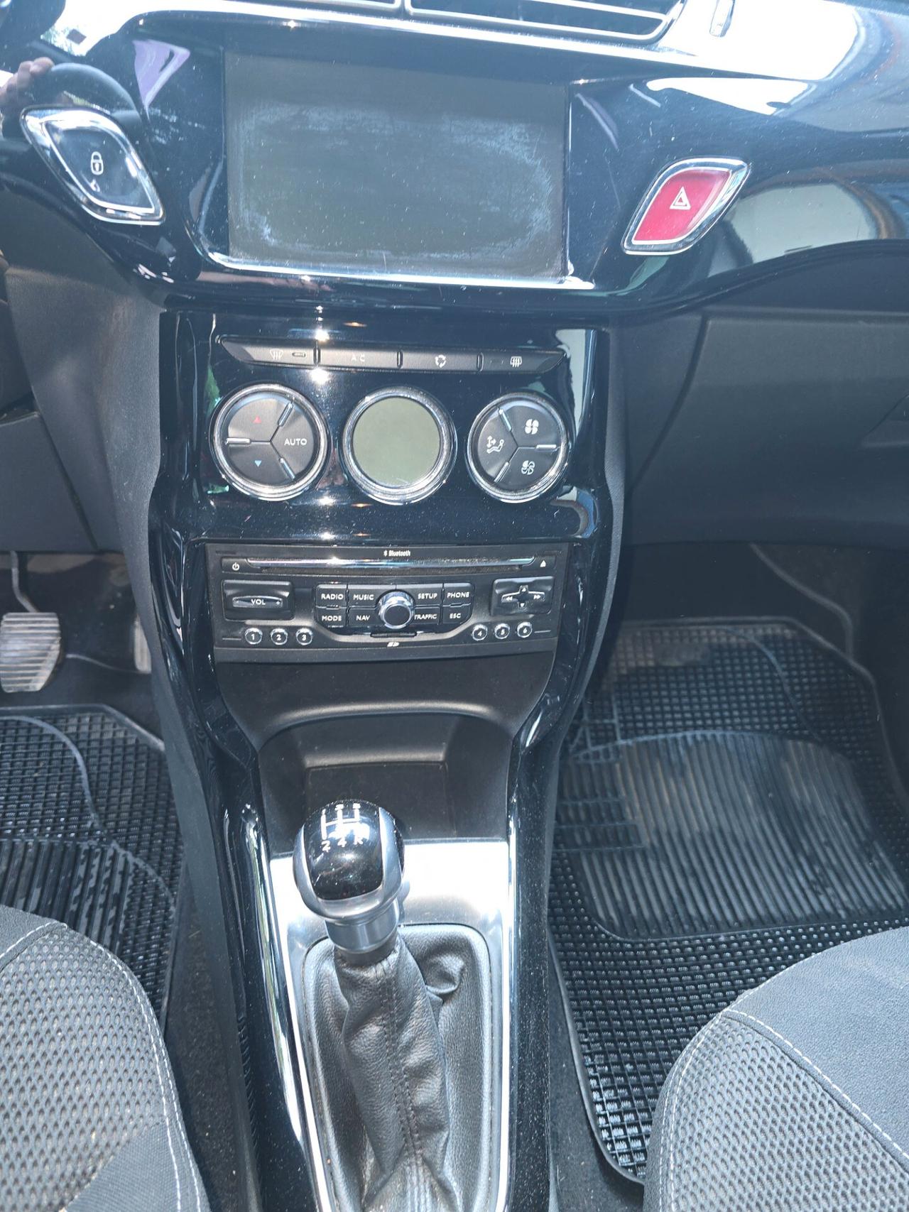 Ds DS3 1.6 HDi 90 BICOLORE GARANZIA 12 MESI