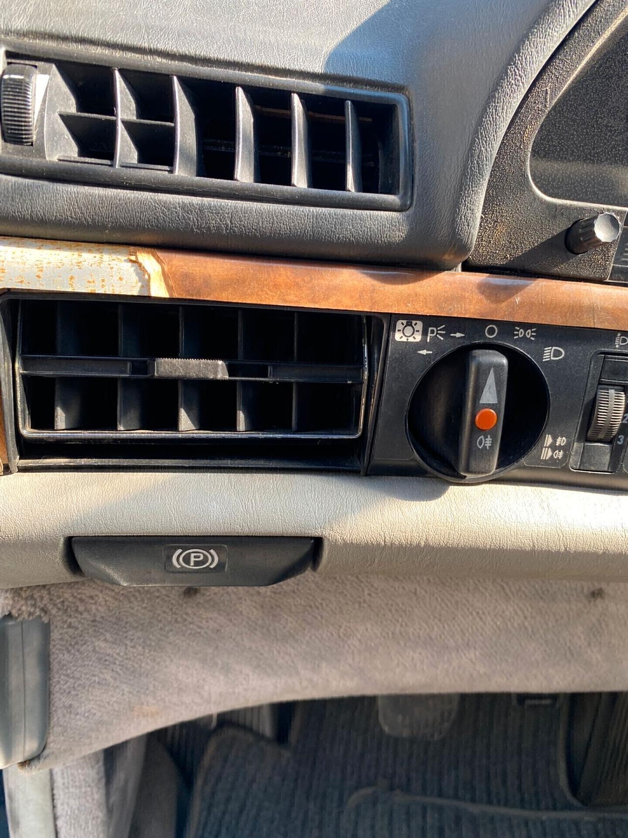 Mercedes-benz 300 SEL ASI NO BOLLO Tetto STORICA DA PICCOLO RESTAURO