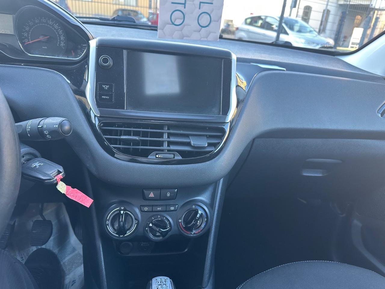 Peugeot 208 1.4 VTi 95 CV 5p. GPL Access