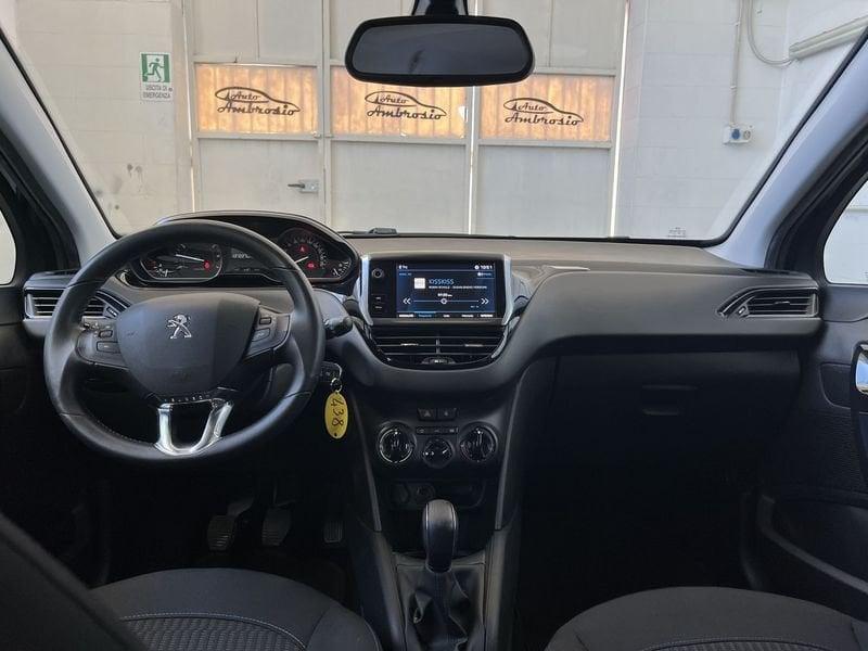 Peugeot 208 PureTech 82 Stop&Start 5 porte Signature TUA DA 99,00 EURO AL MESE